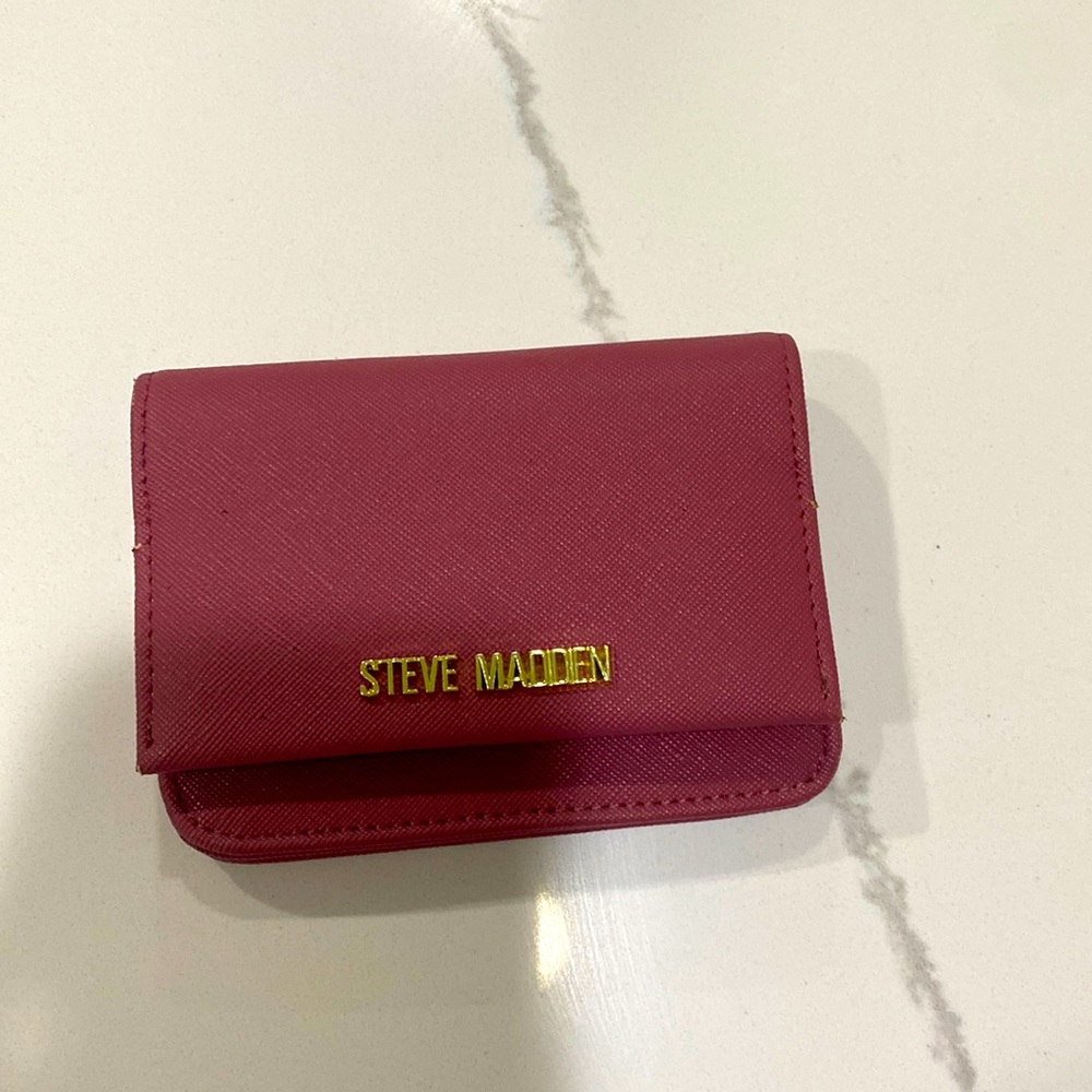 Steven madden wallet